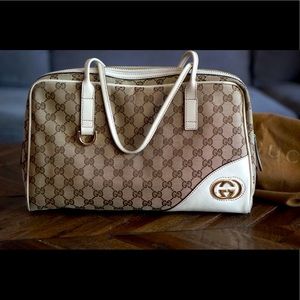 Authentic Gucci handbag purse
